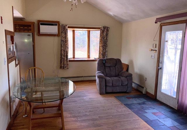 5 Hillcrest Road, Andover, MA 01810