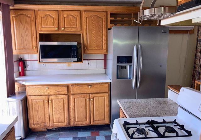 5 Hillcrest Road, Andover, MA 01810