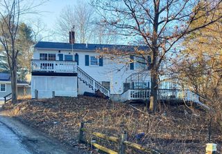 5 Hillcrest Road, Andover, MA 01810