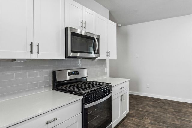 605 JANE LONG DR, San Marcos, TX 78666