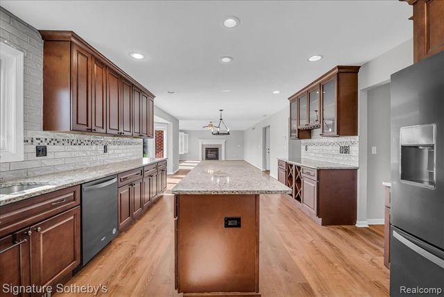 50388 Nantwich Drive, Macomb, MI 48044