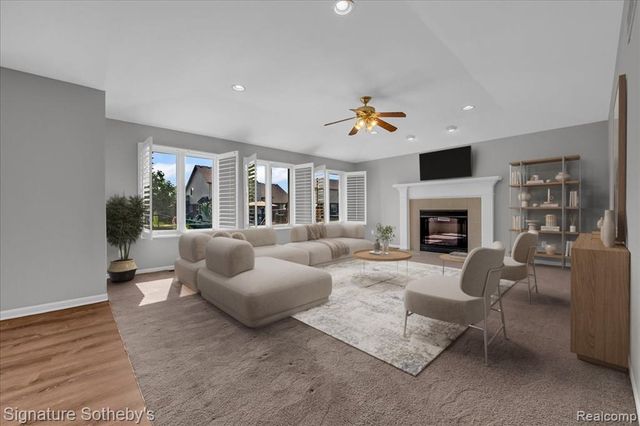 50388 Nantwich Drive, Macomb, MI 48044