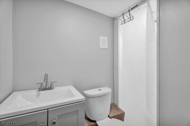 109 Hudson St, Gloucester City, NJ 08030