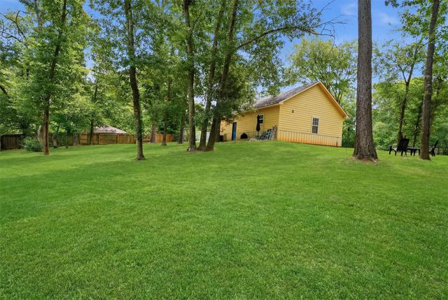 13100 Royal Springs Road NE, Conroe, TX 77303