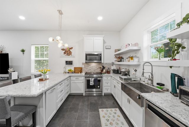 13100 Royal Springs Road NE, Conroe, TX 77303
