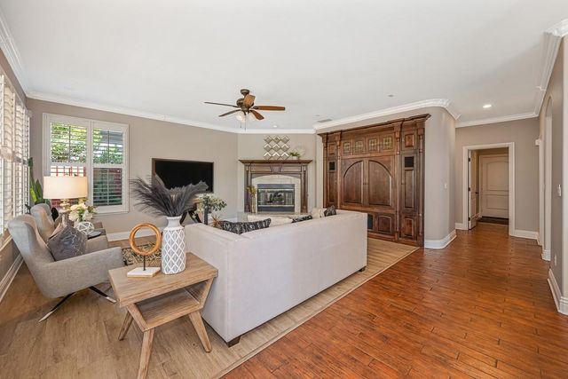 2201 Portmarnock Cir, Roseville, CA 95678