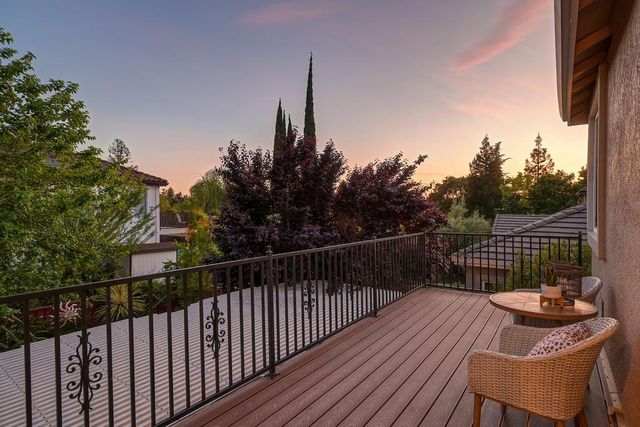 2201 Portmarnock Cir, Roseville, CA 95678