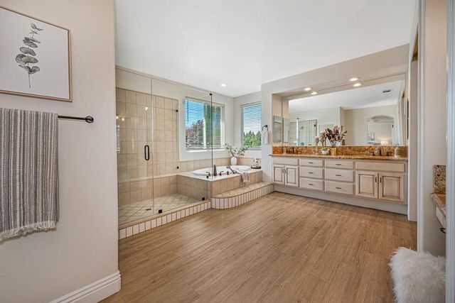 2201 Portmarnock Cir, Roseville, CA 95678