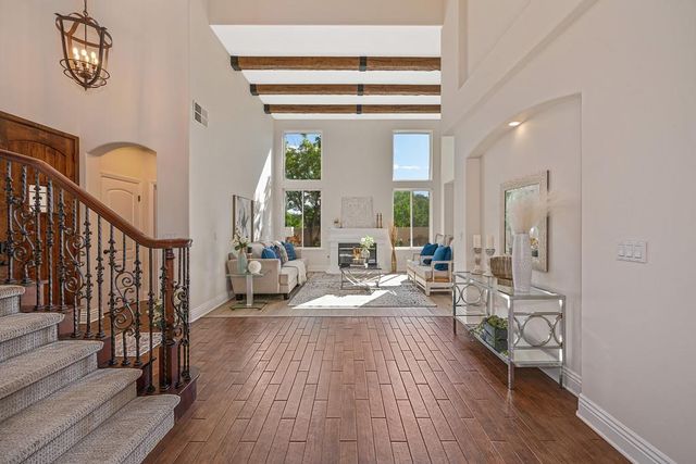 2201 Portmarnock Cir, Roseville, CA 95678