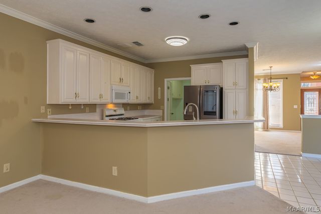 7460 Old Barn Road, Montgomery, AL 36117