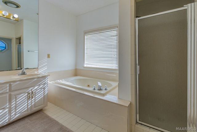 7460 Old Barn Road, Montgomery, AL 36117