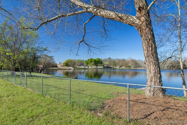 7460 Old Barn Road, Montgomery, AL 36117