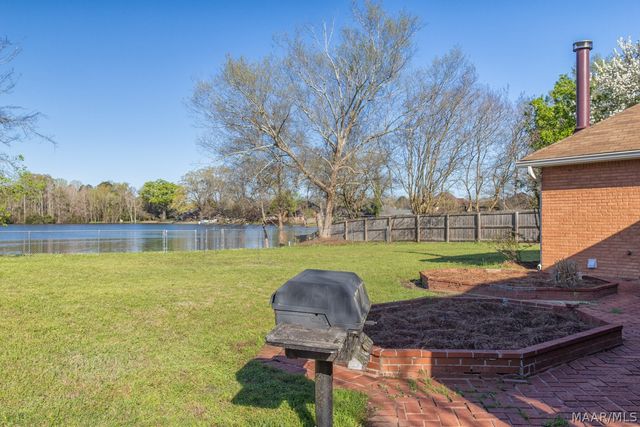 7460 Old Barn Road, Montgomery, AL 36117