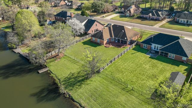 7460 Old Barn Road, Montgomery, AL 36117