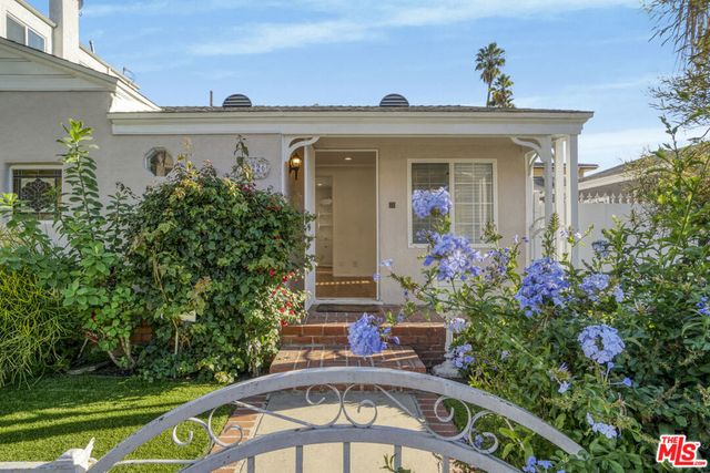 10226 Regent Street, Los Angeles, CA 90034