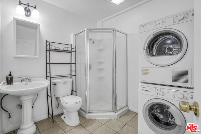 10226 Regent Street, Los Angeles, CA 90034