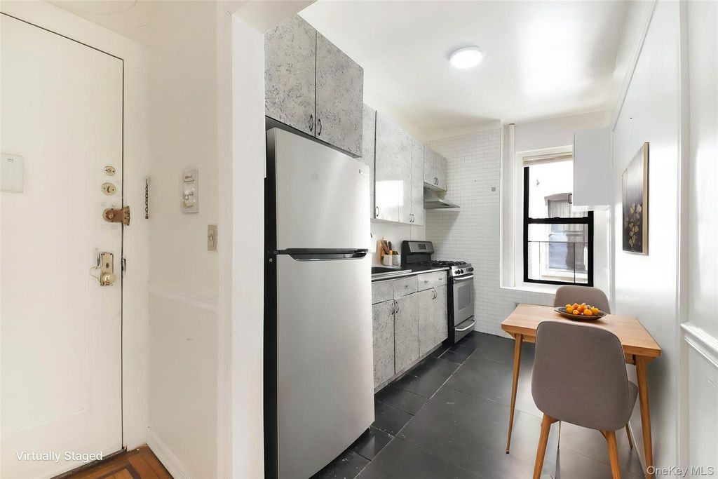 1802 Ocean Parkway D18, Brooklyn, NY 11223 — photo 2