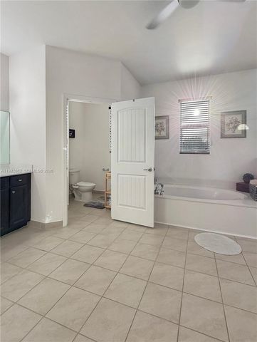 25301 SW 119th Ct, Homestead, FL 33032