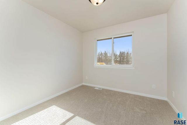 1015 E Fannings St Street, Tea, SD 57064