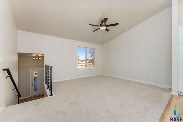 1015 E Fannings St Street, Tea, SD 57064