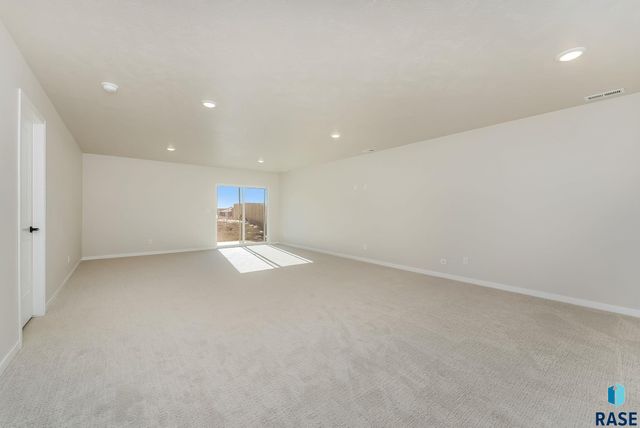 1015 E Fannings St Street, Tea, SD 57064