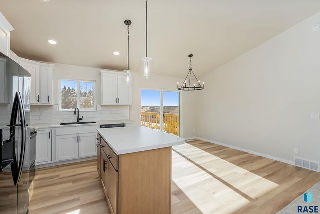 1015 E Fannings St Street, Tea, SD 57064