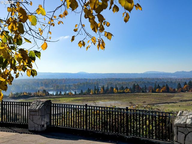 4717 Se ASCENSION Dr, Camas, WA 98607
