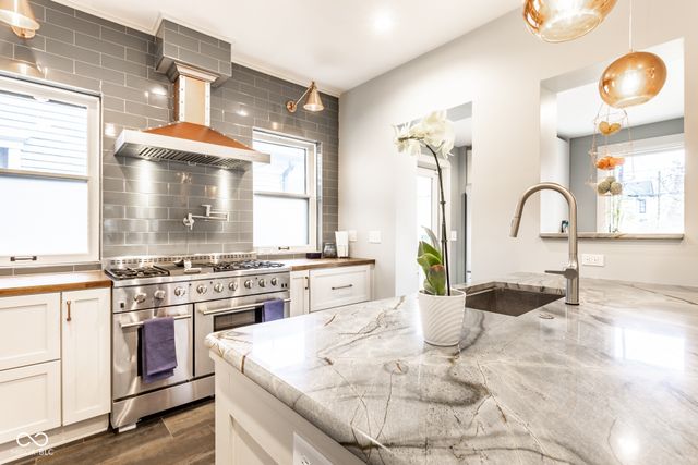 2057 N New Jersey Street, Indianapolis, IN 46202