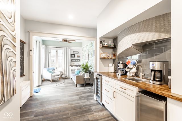 2057 N New Jersey Street, Indianapolis, IN 46202