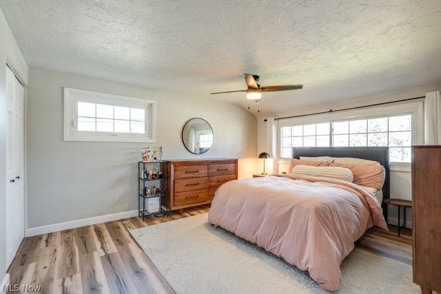 22 Van Doren Drive, Cuyahoga Falls, OH 44221