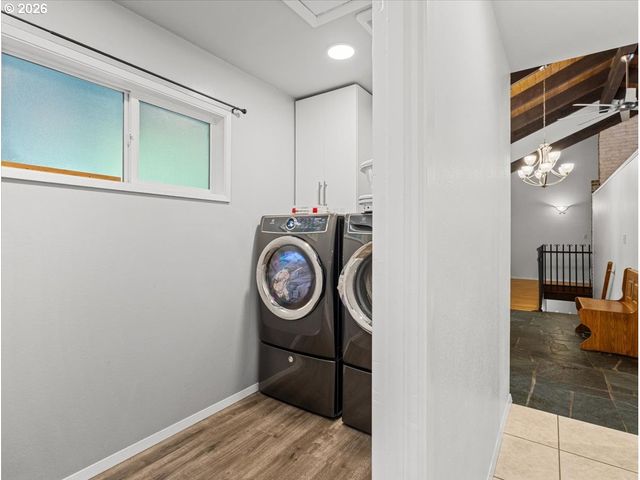 3088 Se CAMWAL Dr, Hillsboro, OR 97123