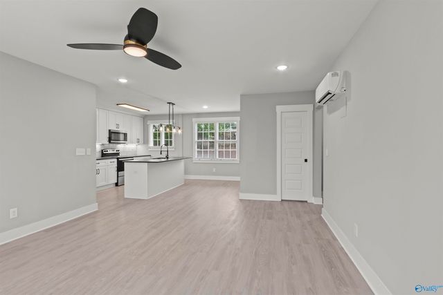 401 E Clinton Avenue 3, Huntsville, AL 35801