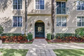 630 S Sapodilla Avenue S 321, West Palm Beach, FL 33401