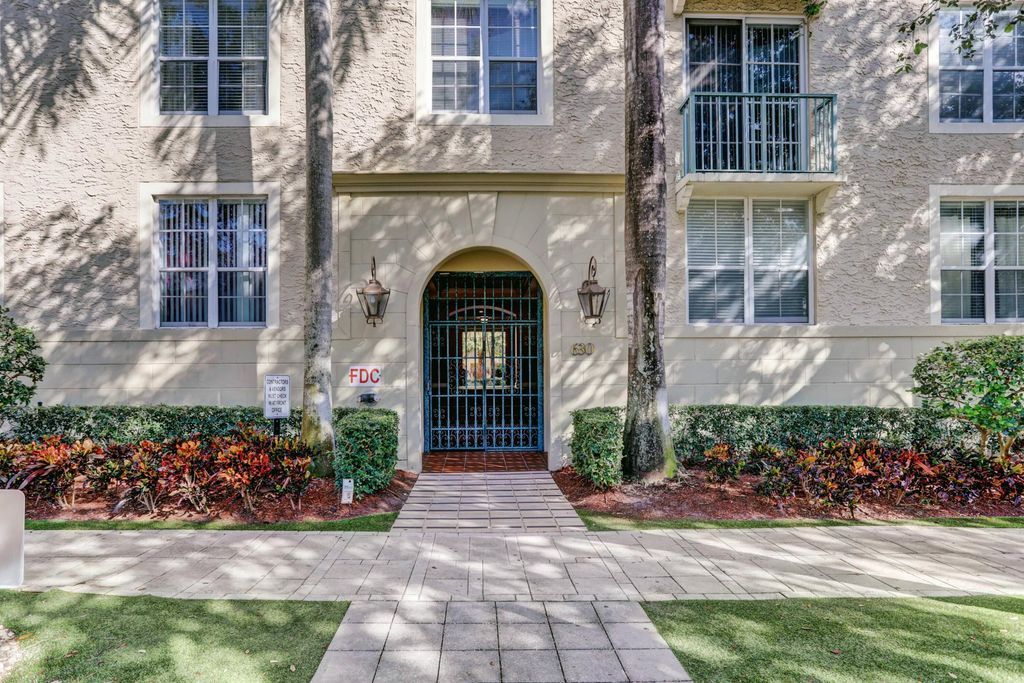 630 S Sapodilla Avenue S 321, West Palm Beach, FL 33401