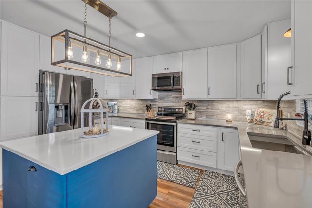 2222 Tindell Ln, Columbia, TN 38401