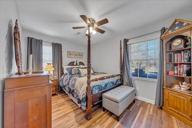 2222 Tindell Ln, Columbia, TN 38401