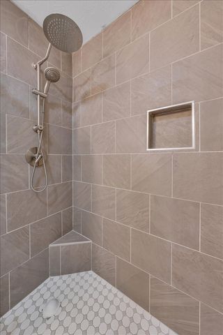 2222 Tindell Ln, Columbia, TN 38401