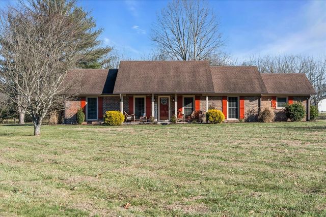 2222 Tindell Ln, Columbia, TN 38401