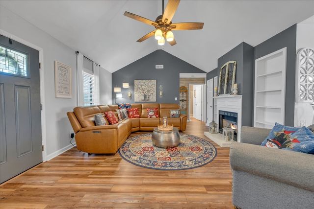 2222 Tindell Ln, Columbia, TN 38401