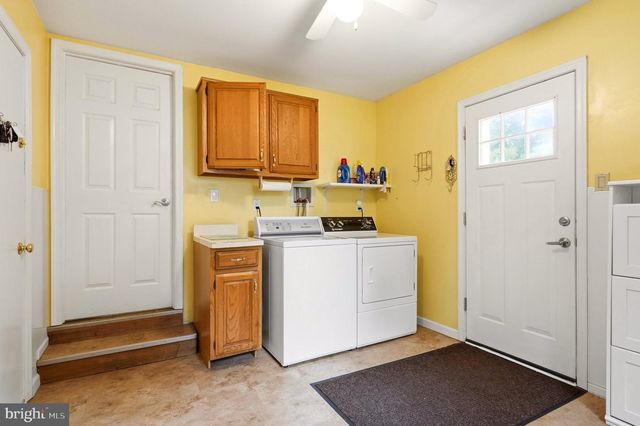 18 OXFORD DR, Sewell, NJ 08080