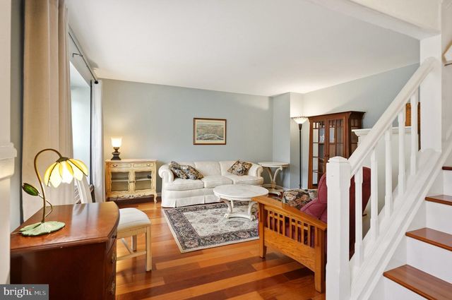 18 OXFORD DR, Sewell, NJ 08080