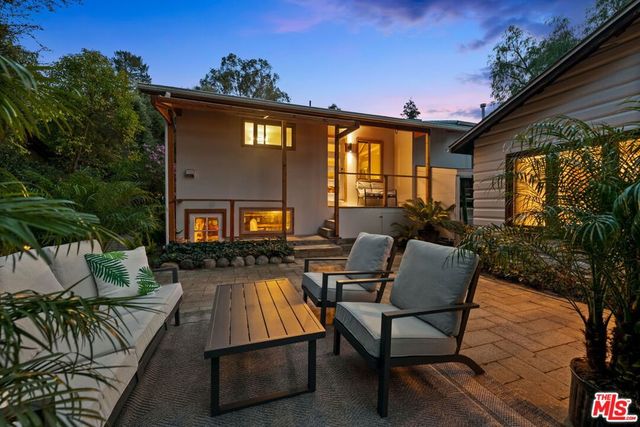 1230 Old Topanga Canyon Road, Topanga, CA 90290