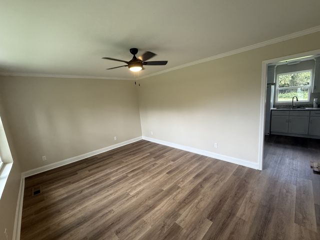 1102 Short Mountain Rd, Mcminnville, TN 37110