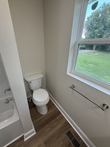 1102 Short Mountain Rd, Mcminnville, TN 37110