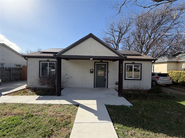 3812 Gordon Avenue, Fort Worth, TX 76110