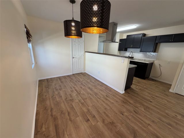 3812 Gordon Avenue, Fort Worth, TX 76110