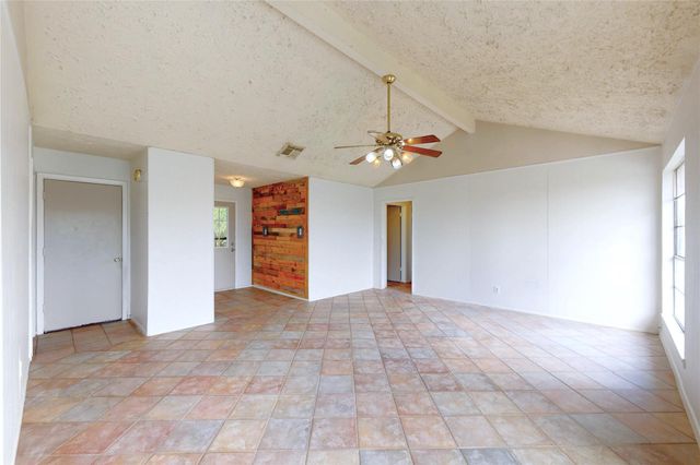 2711 Heritage Colony Drive, Webster, TX 77598