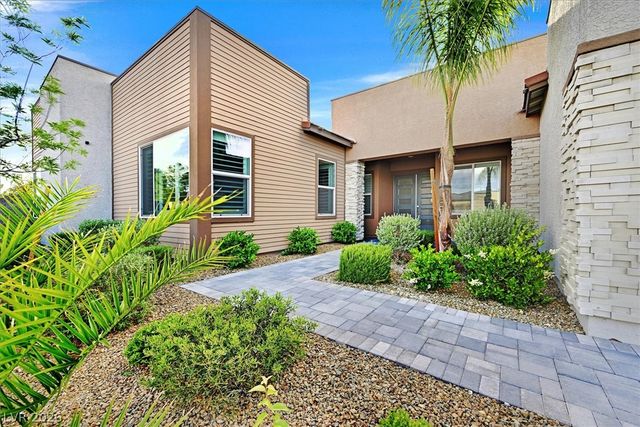 2689 Pioneer Estates Court, Las Vegas, NV 89117