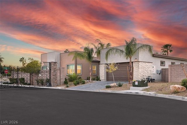 2689 Pioneer Estates Court, Las Vegas, NV 89117