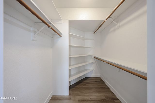 3951 E WALTANN Lane, Phoenix, AZ 85032